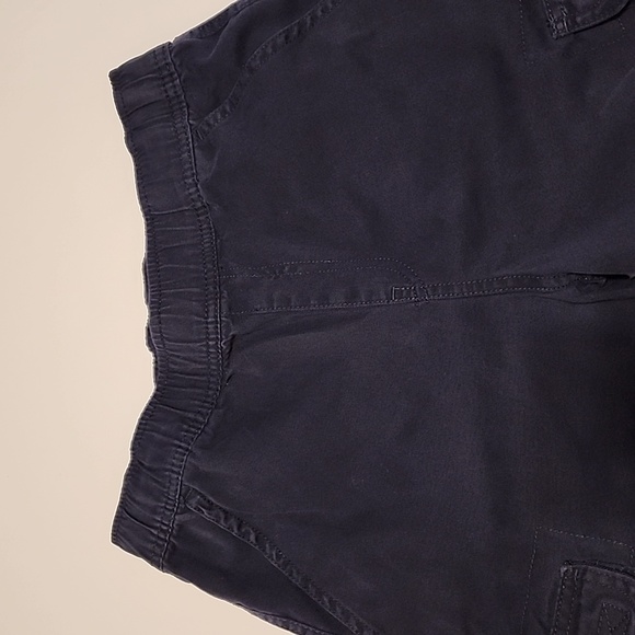 Children's Place Pocketed Black Cargo Pants - Picture 3 of 8